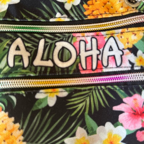 Robin Ruth Aloha Hawaii Rainbow Zipper Crossbody Bag Purse - Picture 2 of 5